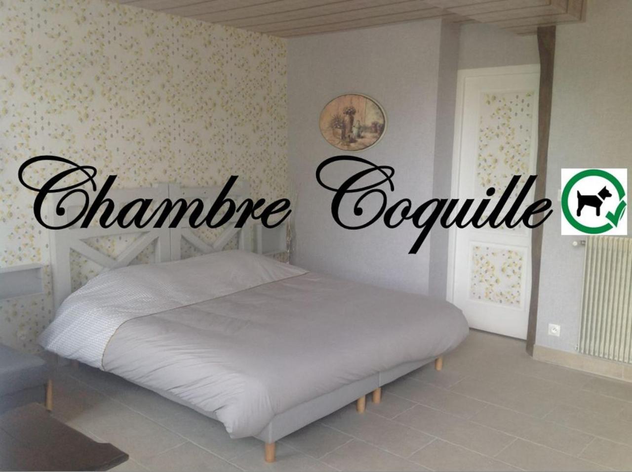 Hotel Les Rocailles La Foret-Auvray Esterno foto